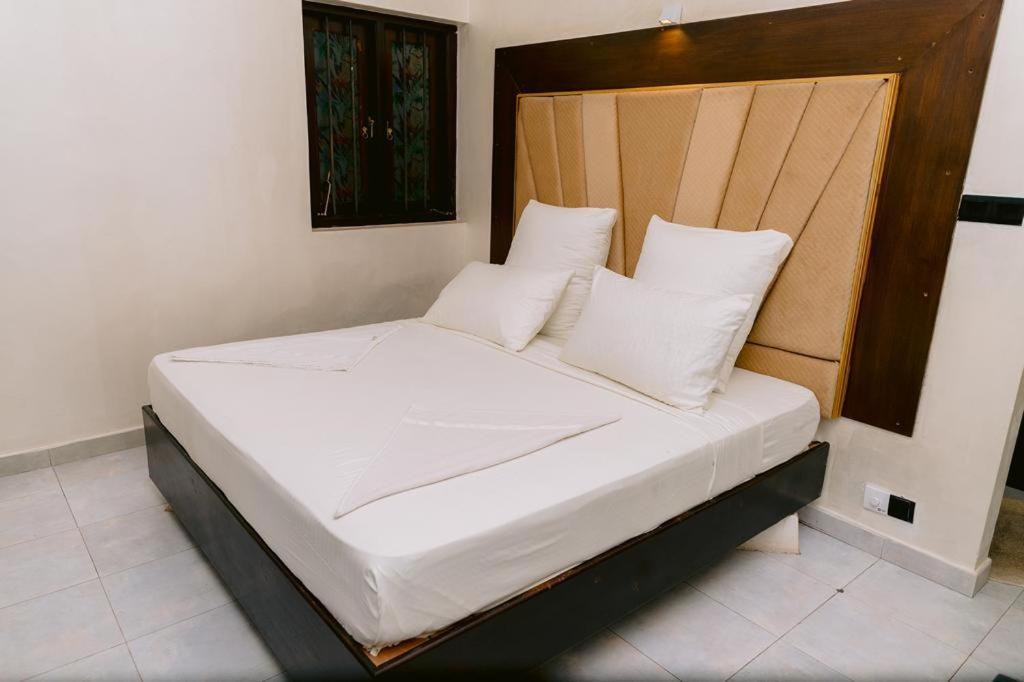 Romantic Garden Hotel Negombo Kültér fotó