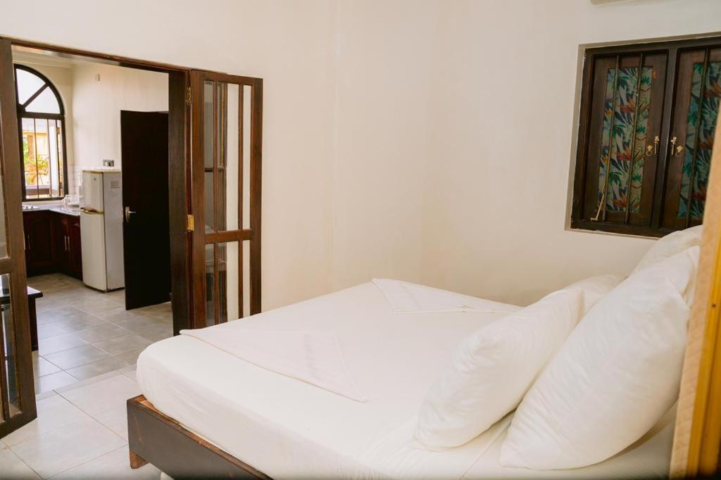 Romantic Garden Hotel Negombo Kültér fotó