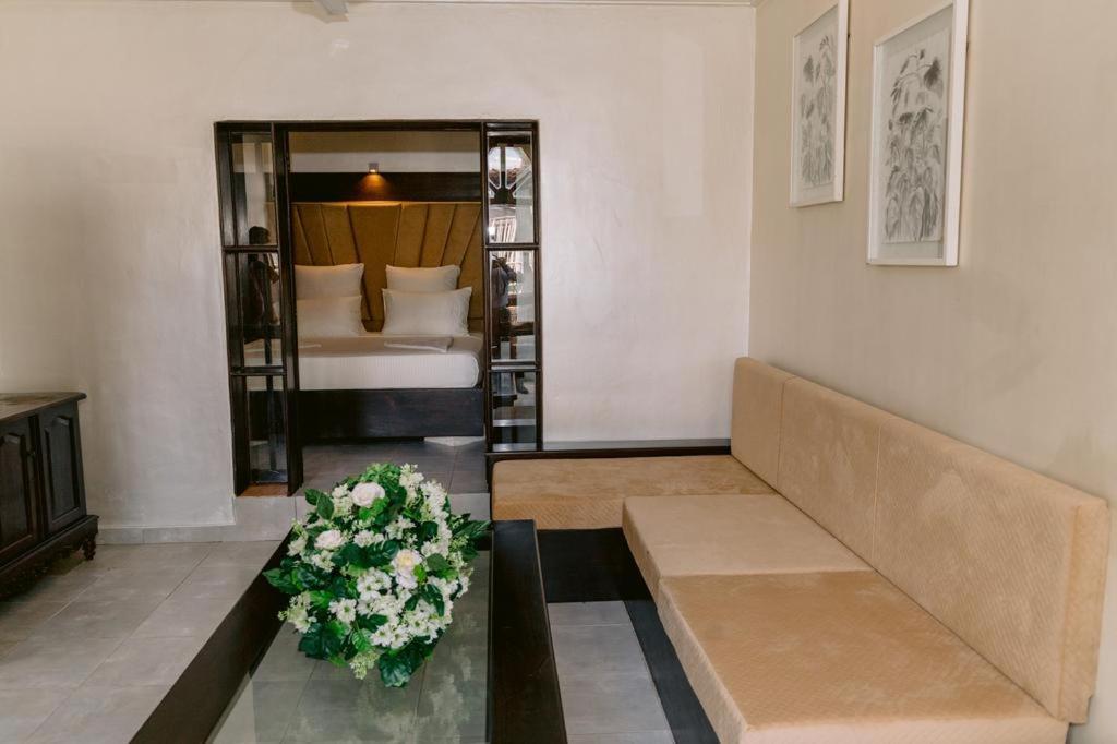 Romantic Garden Hotel Negombo Kültér fotó