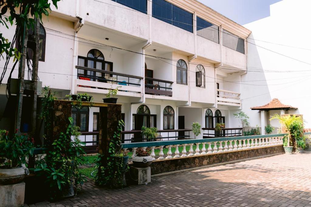 Romantic Garden Hotel Negombo Kültér fotó
